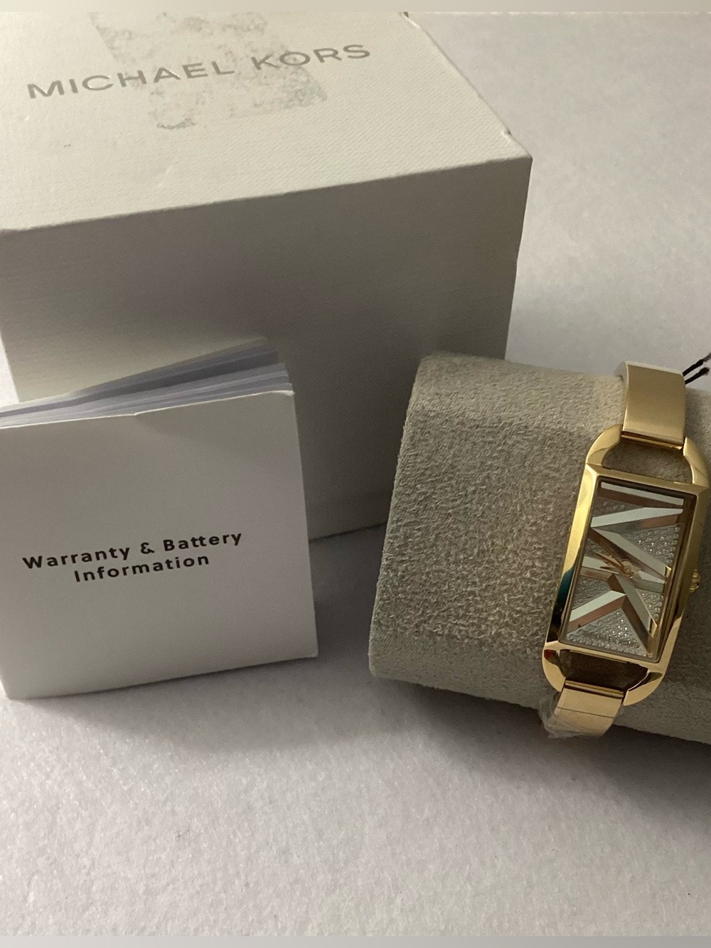 Michael Kors MK Empire Three-Hand Gold-Tone Stainless Steel Watch 22mm